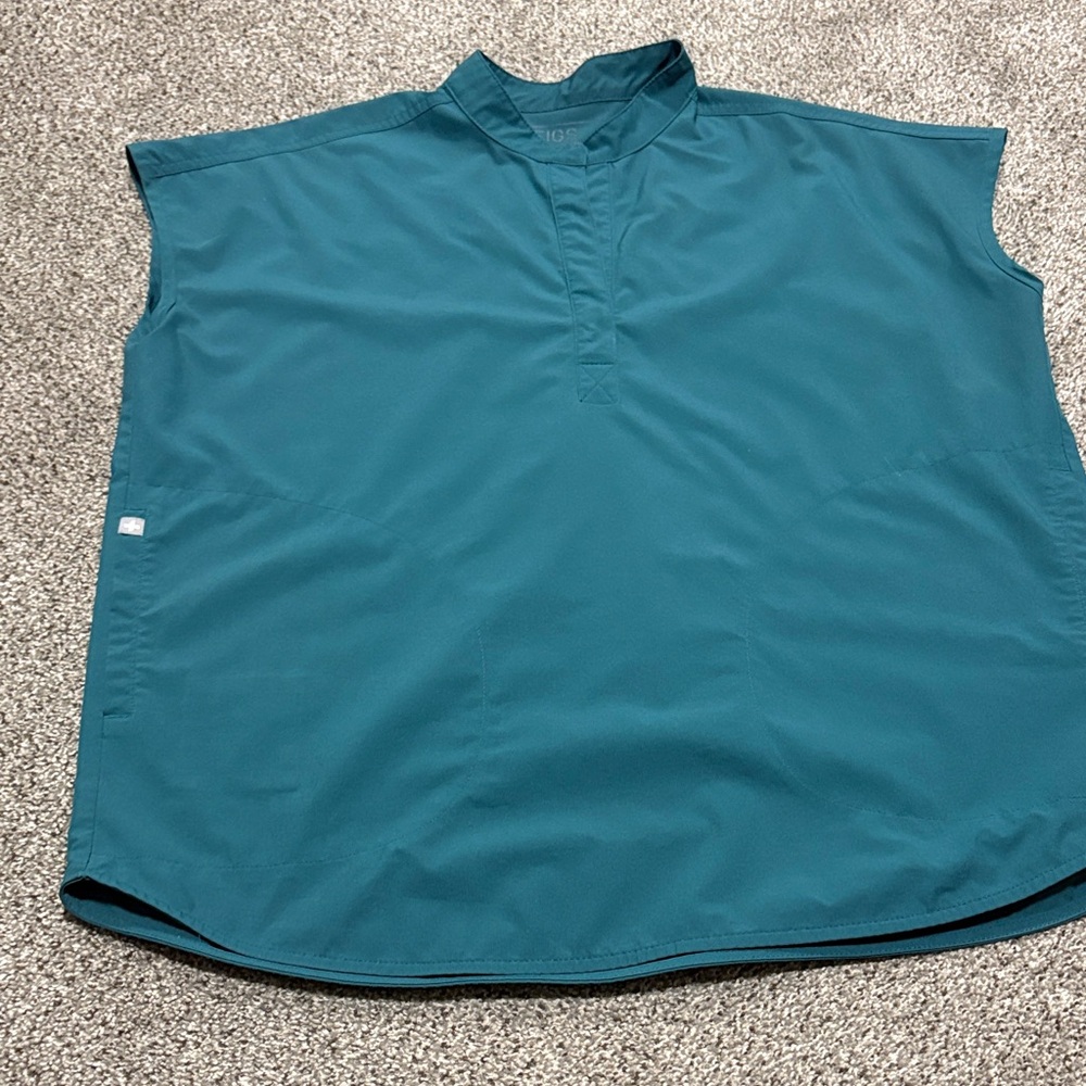 Figs Women's Teal Scrub Set with Aqua Drawstrings Fionx Material - Picture 7 of 12